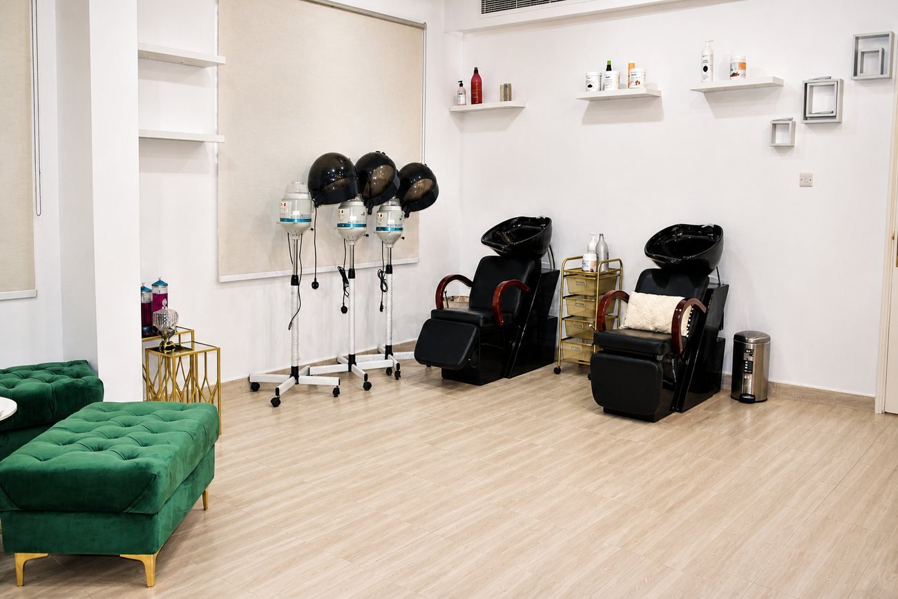 Green Velvet Ladies Salon interior, Abu Dhabi